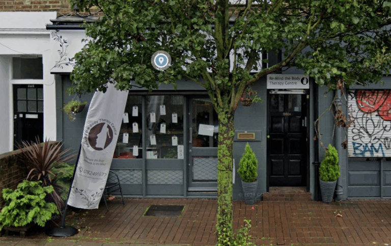 Screenshot 1 768x483